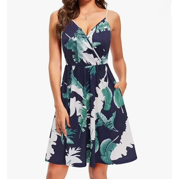 VotePretty Womens V-Neck Spaghetti Strap Tropical Swing Dress Size Large NWT - Picture 1 of 8